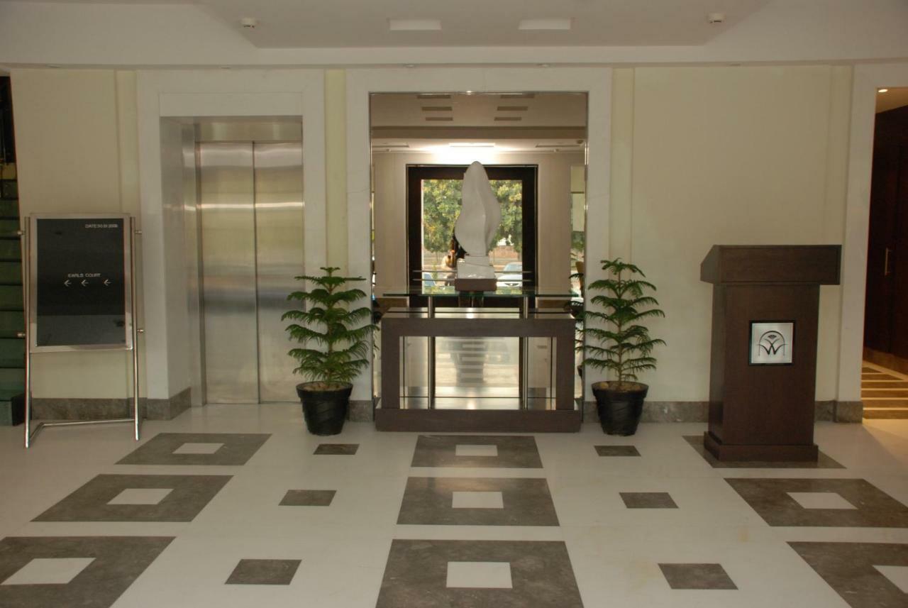 Hotel Western Court Chandigarh Exterior photo